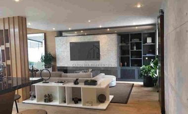 VENTA DE HERMOSO DUPLEX EN MONTERRICO CHICO, SURCO