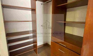 VENTA DE HERMOSO DUPLEX EN MONTERRICO CHICO, SURCO