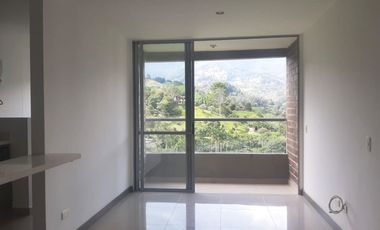 45105 Apartamento en arriendo en el sector Camino Verde