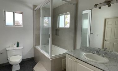 Casa amueblada en renta en Los Robles, Lerma