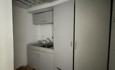 LOCAL COMERCIAL EN ESQUINA SOBRE AVE PRINCIPAL Y EXCELENTE SECTOR