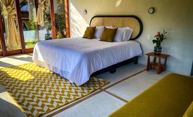CASA EN VENTA EN SAYULITA.