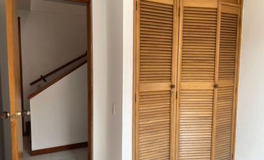 44876 Casa Independiente en arriendo en el sector Mesa