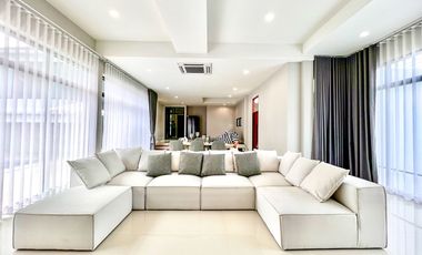 Luxury house for sale, Pool Villa, Phahonyothin 56, Sai Mai, Bangkok.