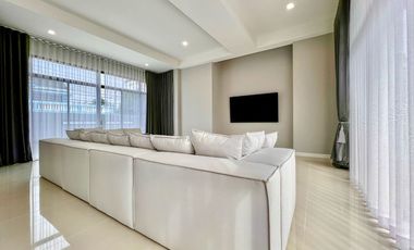 Luxury house for sale, Pool Villa, Phahonyothin 56, Sai Mai, Bangkok.