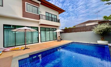 Luxury house for sale, Pool Villa, Phahonyothin 56, Sai Mai, Bangkok.