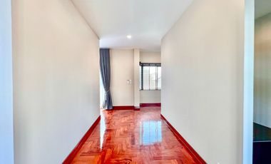 Luxury house for sale, Pool Villa, Phahonyothin 56, Sai Mai, Bangkok.