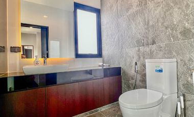 Luxury house for sale, Pool Villa, Phahonyothin 56, Sai Mai, Bangkok.