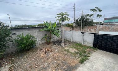 VENTA DE TERRENO DE OPORTUNIDAD A 10 METROS DEL PASO LATERAL DE PORTOVIEJO