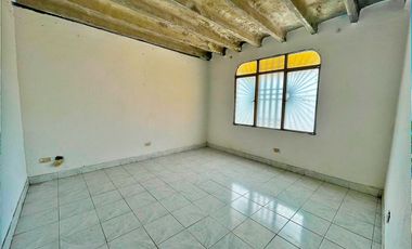VENTA CASA EN LA ESMERALDA, GIRARDOT, CUNDINAMARCA, COLOMBIA