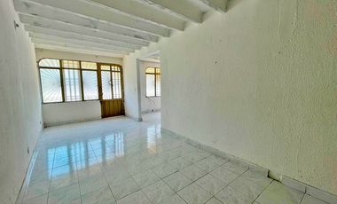 VENTA CASA EN LA ESMERALDA, GIRARDOT, CUNDINAMARCA, COLOMBIA