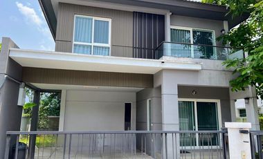 2-Storey Detached House for Sale in Siwalee Mee Chok near NIS and Mee Choke Plaza