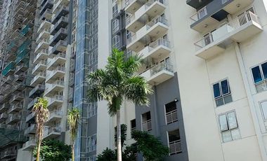 Rent to Own 1 Bedroom with balcony 31 sqm in Pasig along C5 near Arcovia