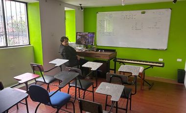 Casa de venta en Otavalo, a 3 cuadras del parque Bolivar