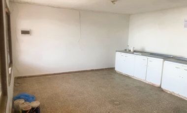 Gran terreno y casa Frente A Playa Chica