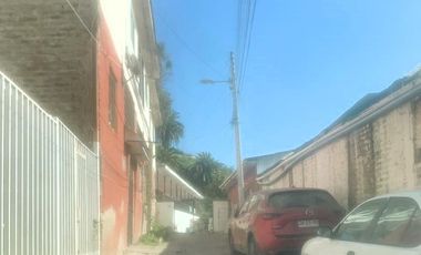 Gran terreno y casa Frente A Playa Chica