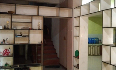 5BR House and Lot for Sale in Moonwalk, Las Pinas