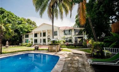 HOTEL DE LUJO EN VENTA CON 16 HABITACIONES EN YAUTEPEC MORELOS