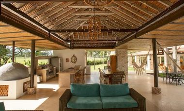 VILLA FAMILIAR LA HACIENDA MODERNIDAD EN TODA LA PROPIEDAD PRECIO PUBLICO POR NOCHE.