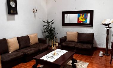 CASA LOTE EN EL RETIRO CERCA AL PARQUE PRINCIPAL