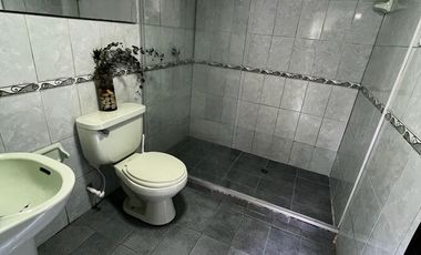 CASA LOTE EN EL RETIRO CERCA AL PARQUE PRINCIPAL