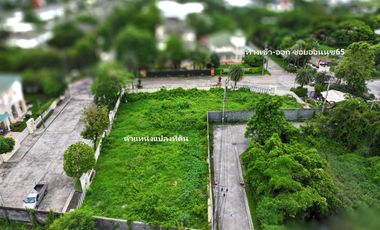 Prime Location – Luxury That You Can Design Your Way Land for sale in the exclusive GOLDEN NAKARA VILLAGE, an elite gated community on On Nut 65 Road.