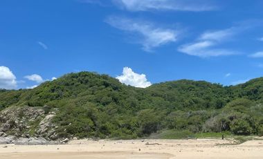 TERRENOS A PIE DE PLAYA CERCA DE HUATULCO