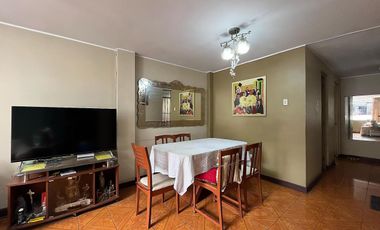 VENTA DE CASA EN ATE 3 PISOS AT.115M2 - AC.283M2