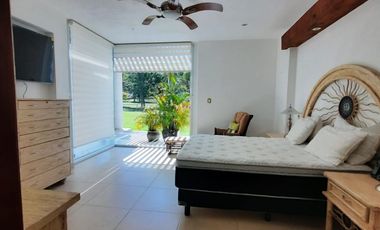 SE VENDE CASA DE UN PISO,CON 4 RECAMARAS Y VISTA AL CAMPO DE GOLF