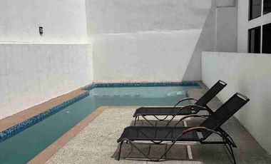 Condominio en venta de sólo 5 casas nuevas en Pedregal de las fuentes.