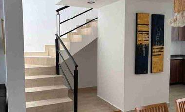 Condominio en venta de sólo 5 casas nuevas en Pedregal de las fuentes.