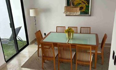 Condominio en venta de sólo 5 casas nuevas en Pedregal de las fuentes.