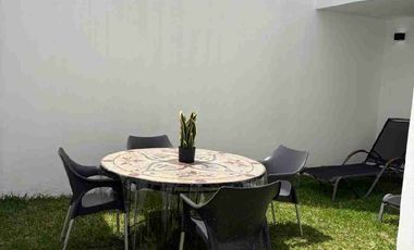 Condominio en venta de sólo 5 casas nuevas en Pedregal de las fuentes.