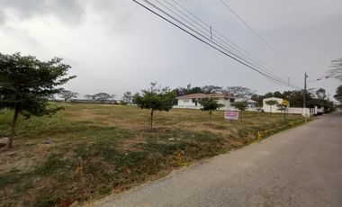 En venta terreno Urbanización El Cortijo,  Samborondón