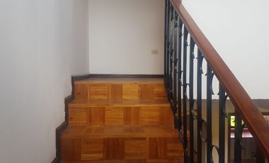 Hermosa casa en venta en la Urbanización Molinos del Viento sector Valle de los Chillos