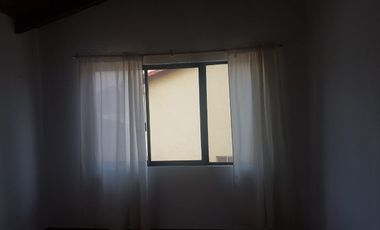 Hermosa casa en venta en la Urbanización Molinos del Viento sector Valle de los Chillos