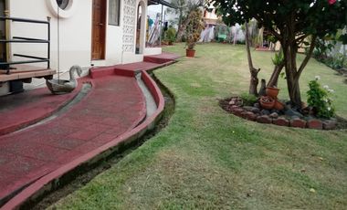 Hermosa casa en venta en la Urbanización Molinos del Viento sector Valle de los Chillos