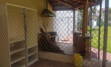 Hermosa casa en venta en la Urbanización Molinos del Viento sector Valle de los Chillos