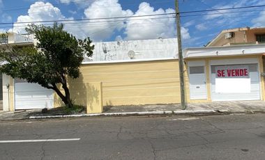 Casa de un nivel en Venta en Fraccionamiento Floresta