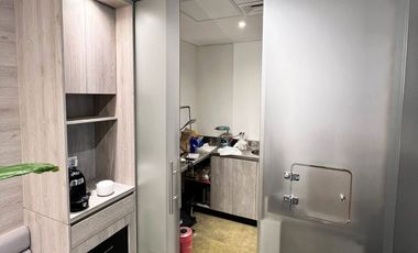 45142 Oficina en venta en el sector altos del Poblado
