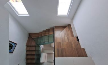 Casa Azul, Zona Hotelera  Ixtapa Zihuatanejo. Amplia con alberca