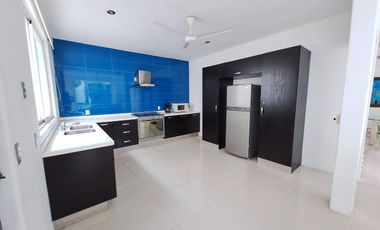 Casa Azul, Zona Hotelera  Ixtapa Zihuatanejo. Amplia con alberca