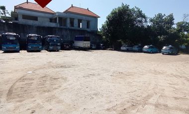 Lahan Beachfront di Pantai Jerman dekat Hotel Holiday Inn, Kuta, Bali