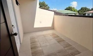 𝟑 𝐒𝐭𝐨𝐫𝐞𝐲 𝐓𝐨𝐰𝐧𝐡𝐨𝐮𝐬𝐞 𝐟𝐨𝐫 𝐬𝐚𝐥𝐞 𝐢𝐧 𝐆𝐫𝐞𝐞𝐧𝐥𝐚𝐧𝐝 𝐒𝐮𝐛𝐝𝐢𝐯𝐢𝐬𝐢𝐨𝐧 𝐒𝐚𝐧 𝐌𝐚𝐭𝐞𝐨 𝐑𝐢𝐳𝐚𝐥 𝐧𝐞𝐚𝐫  𝐐𝐮𝐞𝐳𝐨𝐧 𝐂𝐢𝐭𝐲 𝐚𝐧𝐝 𝐌𝐚𝐫𝐢𝐤𝐢𝐧𝐚 𝐂𝐢𝐭𝐲