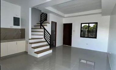 𝟑 𝐒𝐭𝐨𝐫𝐞𝐲 𝐓𝐨𝐰𝐧𝐡𝐨𝐮𝐬𝐞 𝐟𝐨𝐫 𝐬𝐚𝐥𝐞 𝐢𝐧 𝐆𝐫𝐞𝐞𝐧𝐥𝐚𝐧𝐝 𝐒𝐮𝐛𝐝𝐢𝐯𝐢𝐬𝐢𝐨𝐧 𝐒𝐚𝐧 𝐌𝐚𝐭𝐞𝐨 𝐑𝐢𝐳𝐚𝐥 𝐧𝐞𝐚𝐫  𝐐𝐮𝐞𝐳𝐨𝐧 𝐂𝐢𝐭𝐲 𝐚𝐧𝐝 𝐌𝐚𝐫𝐢𝐤𝐢𝐧𝐚 𝐂𝐢𝐭𝐲