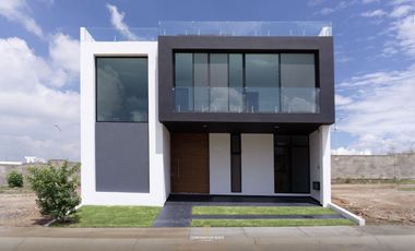 Casa en venta en Valle Imperial, Zapopan