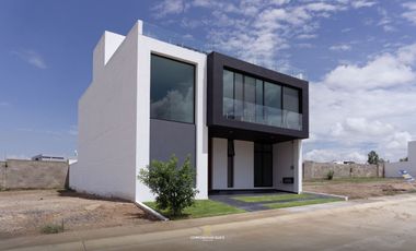 Casa en venta en Valle Imperial, Zapopan