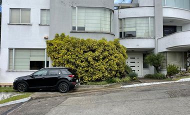 Casa de venta en San Juan de Cumbayá