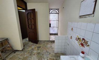 Vendo Casa Muy Bien Ubica a Unas Cuadras del Real Plaza Puruchuco