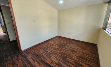 Vendo Casa Muy Bien Ubica a Unas Cuadras del Real Plaza Puruchuco